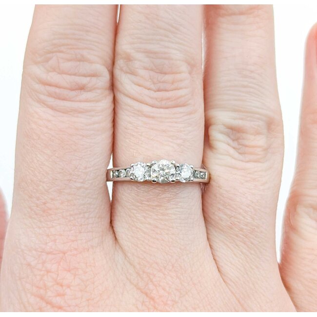 Ring 3-stone 1.0ctw Diamond Diamonds 14kw 4.3mm sz7 3.13g 225010049