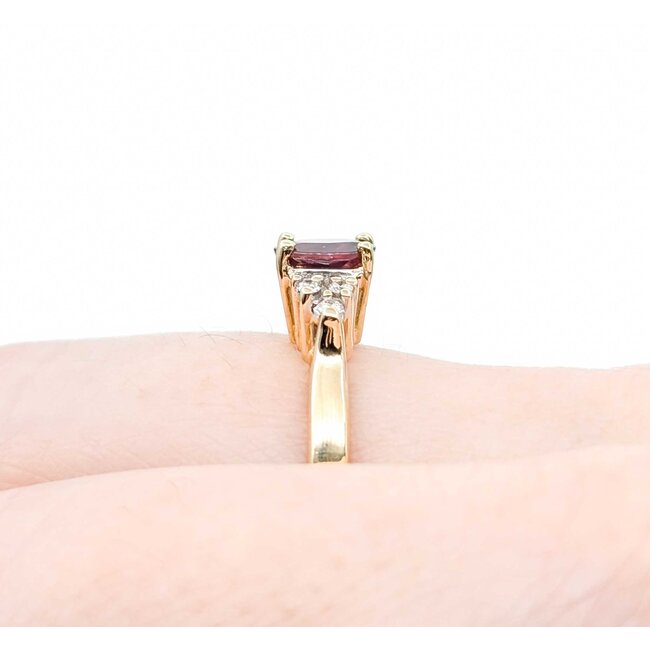 Ring .06ctw Round Diamonds .83ct Ruby 14ky 7mm Sz6.5 3.54g 225010070