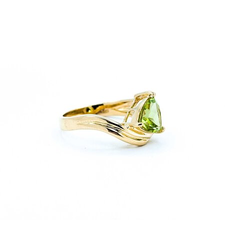 Ring Ribbed Twist .03ctw Round Diamonds 1.40ct Peridot 14ky 11mm Sz5.5 4.1g 225010116