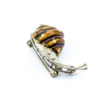 Brooch Mid-Century Snail .02ctw Rubies 18kw 1.5x.7" 9.02g 225010098