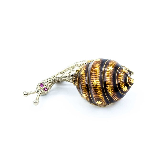 Brooch Mid-Century Snail .02ctw Rubies 18kw 1.5x.7" 9.02g 225010098