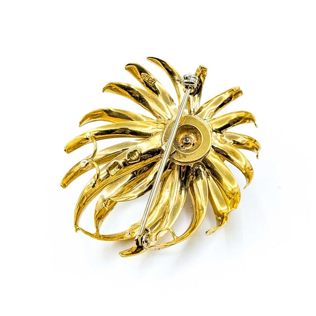 Brooch Flower Design .85ctw Rubies 18ky 1.75x1.55" 18g 225010076