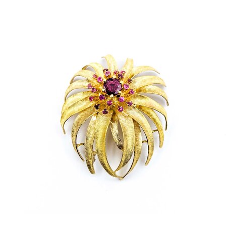 Brooch Flower Design .85ctw Rubies 18ky 1.75x1.55" 18g 225010076
