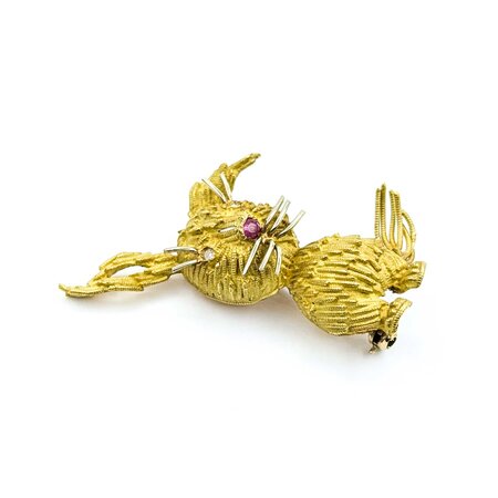 Brooch Mid-Century Whimsical Rabbit .04ctw Round Diamonds .08ct Ruby 18ky 1.75x1.25" 10.27g 225010097