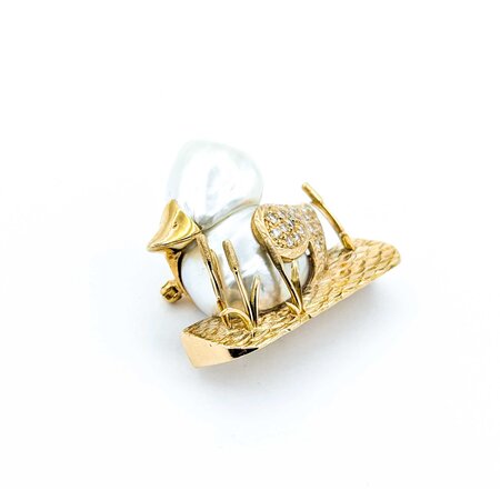 Brooch Duck Motif .27ctw Round Diamonds 15x12mm Pearl 18x15mm Pearl 14ky 1.4x1.1" 18.63g 225010091