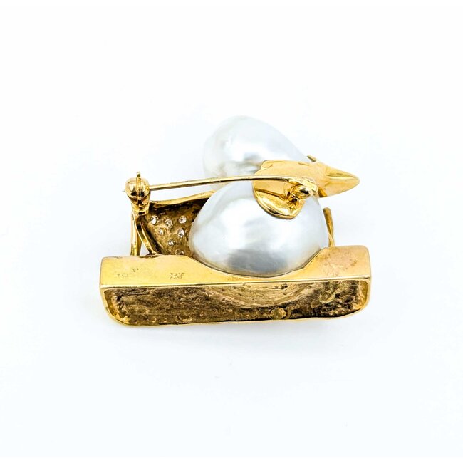 Brooch Duck Motif .27ctw Round Diamonds 15x12mm Pearl 18x15mm Pearl 14ky 1.4x1.1" 18.63g 225010091