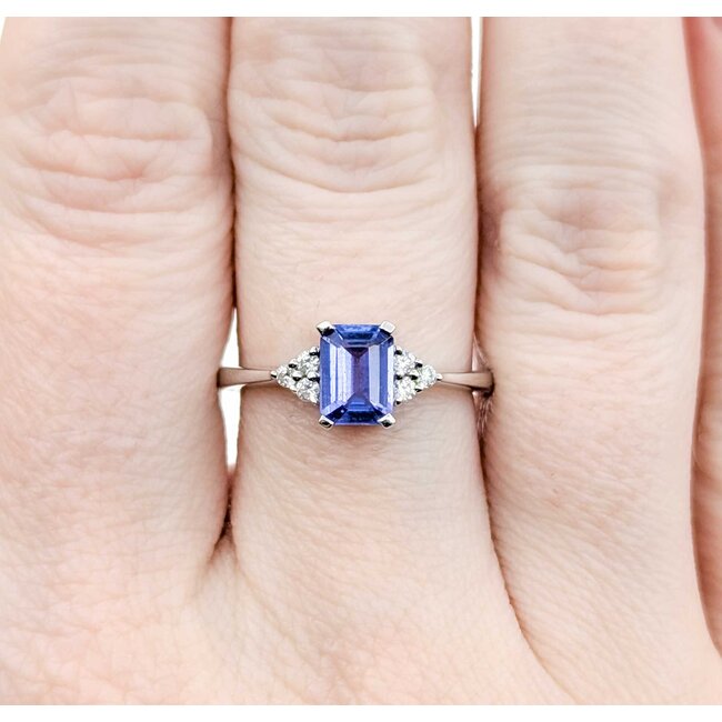 Ring .04ctw Round Diamonds 1ct Purple Tanzanite 14kw Sz7 2.87g 225010082