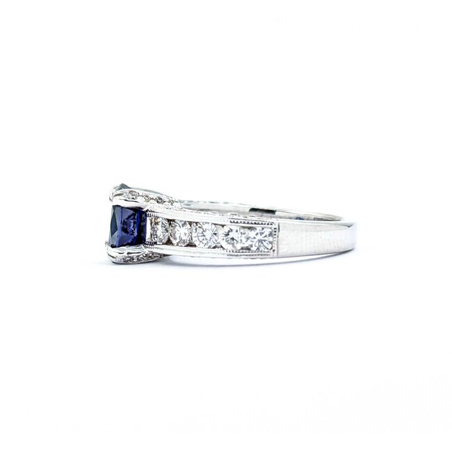 Ring .40ctw Round Diamonds 2.21ct Sapphire 18kw Sz6 6g 225010078