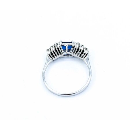 Ring .18ctw Round Diamonds .92ct Sapphire 18kw .6x.1" Sz7.5 2.86g 225010063