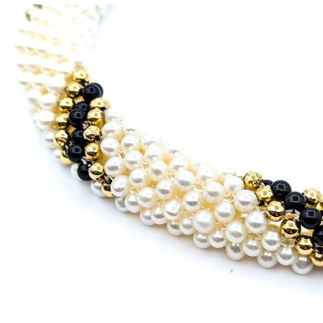 Necklace 4-5mm Pearl 4mm Onyx Beeds 14ky .65" Wide 17" 86.6g 225010080