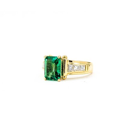 Ring .66ctw Princess Diamonds 2.10ct Emerald 18ky Sz6 6.8g 225030006