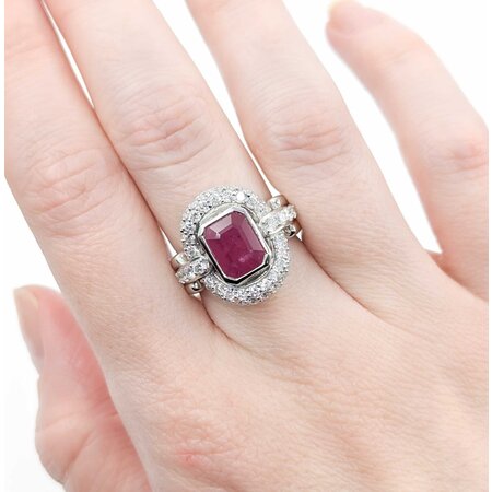 Ring 1.33ctw Round Diamonds 2.20ct GIA Ruby Platinum Sz7 16.2g 225030018