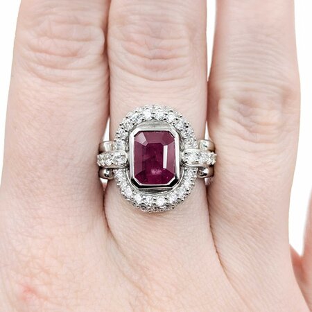 Ring 1.33ctw Round Diamonds 2.20ct GIA Ruby Platinum Sz7 16.2g 225030018