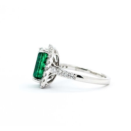 Ring .82ctw Round Diamonds 3.77ct Emerald Platinum Sz6.5 7.8g 225030039