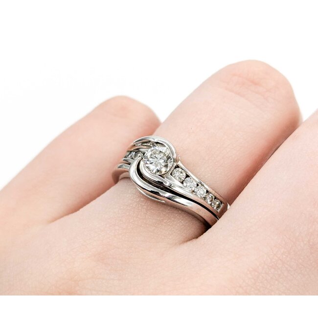 Ring Channel 0.37ct Round Diamond .32ctw Near Colorless Diamonds 14kw 8.8mm Sz6.5 6.8g 225020009