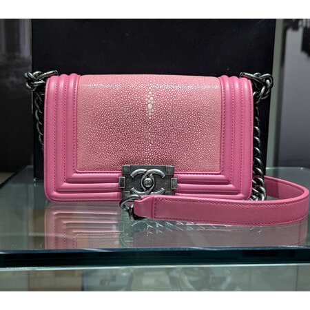 Handbag Chanel Boy Bag Stingray Leather Pink 2013-2014 125035016
