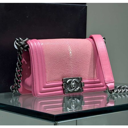 Handbag Chanel Boy Bag Stingray Leather Pink 2013-2014 125035016