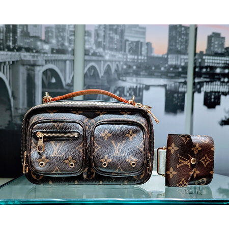 Handbag Louis Vuitton Utility Monogram Crossbody M80446 125035089