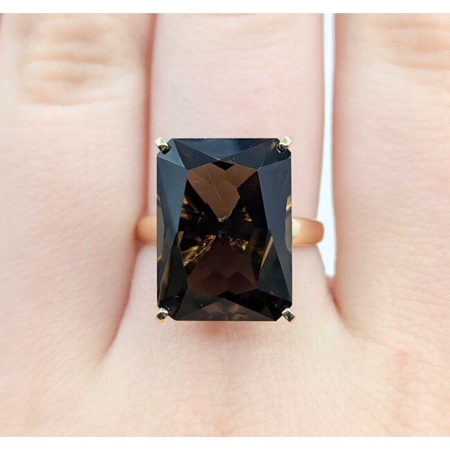 Ring Solitaire 12.0ct Smokey Quartz 14ky Sz7.5 5.26g 225030051
