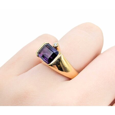 Ring .02ct Round Diamond 2.70ct Amethyst 14ky Sz6 9.71g 225030049