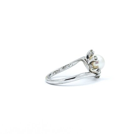Ring Vintage Mid-Century Engraved .10ctw Single Cut Diamonds 7mm Pearl 14kw sz4.25 124110750