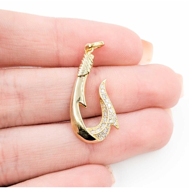 Pendant Fish Hook .20ctw Round Diamonds 18ky 1x.5" 2.48g 125030027