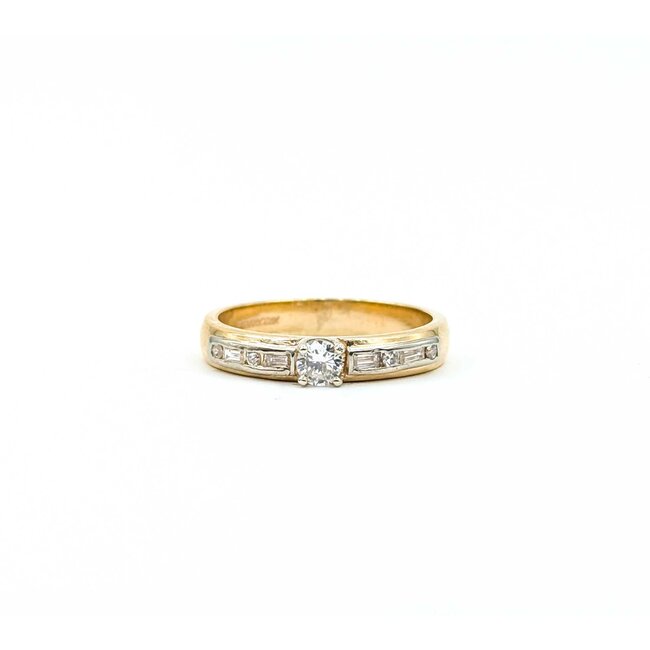 Ring .16ct Round Diamond .16ctw Diamonds 14ky Sz7 3.53g 225030064