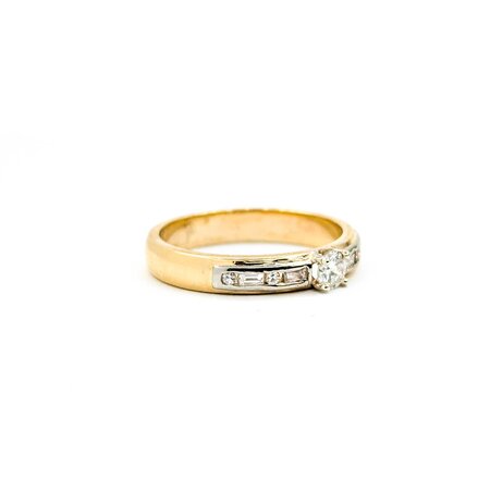Ring .16ct Round Diamond .16ctw Diamonds 14ky Sz7 3.53g 225030064