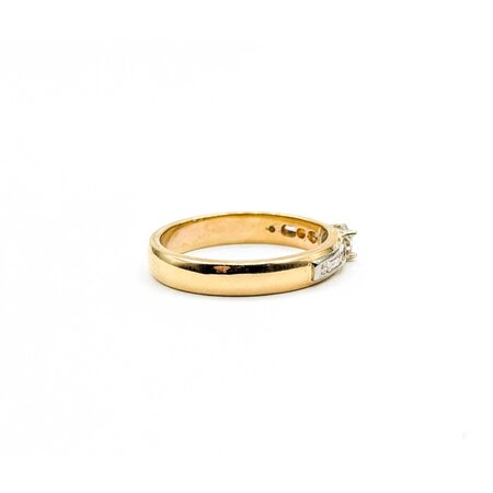 Ring .16ct Round Diamond .16ctw Diamonds 14ky Sz7 3.53g 225030064