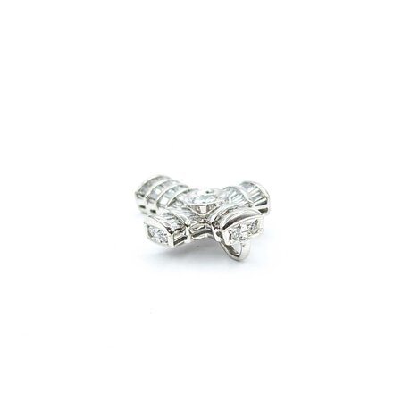 Pendant Cross 1.00ctw Round & Baguette Diamonds 900pt .8x.6" 4.7g 125030024