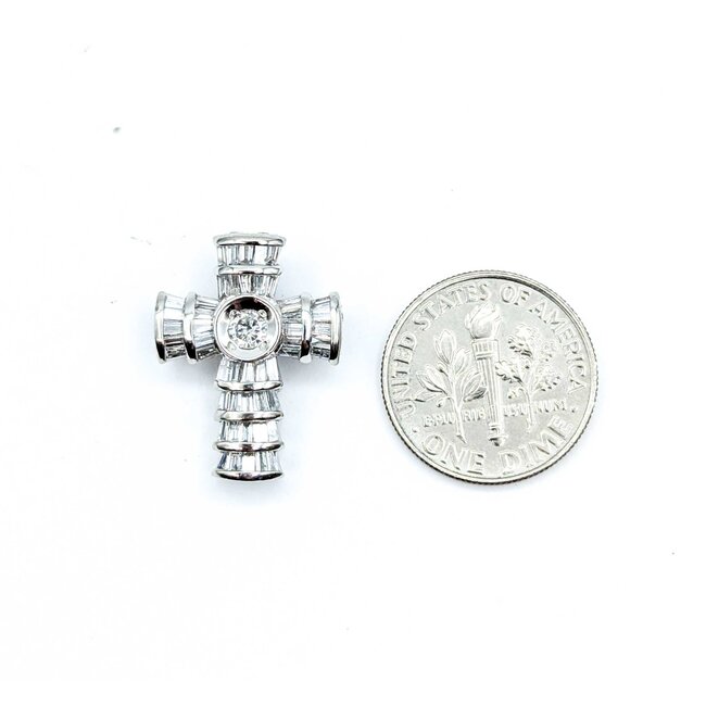 Pendant Cross 1.00ctw Round & Baguette Diamonds 900pt .8x.6" 4.7g 125030024