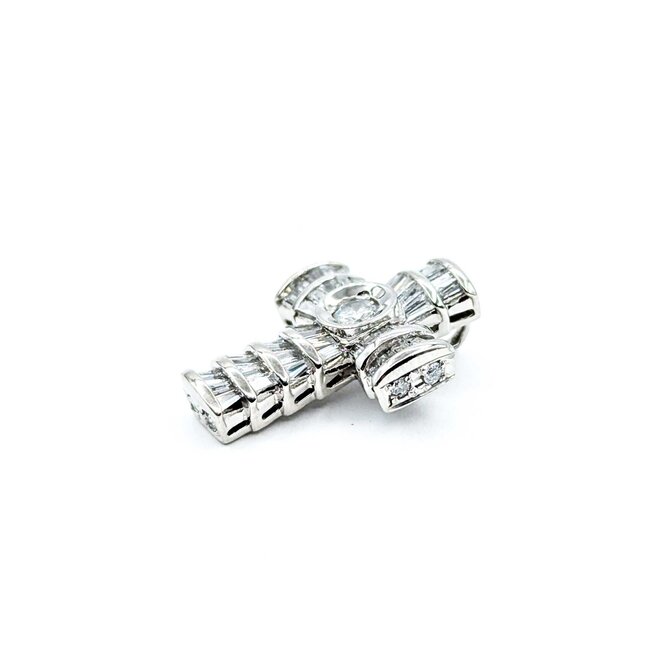 Pendant Cross 1.00ctw Round & Baguette Diamonds 900pt .8x.6" 4.7g 125030024