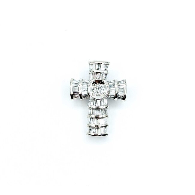 Pendant Cross 1.00ctw Round & Baguette Diamonds 900pt .8x.6" 4.7g 125030024