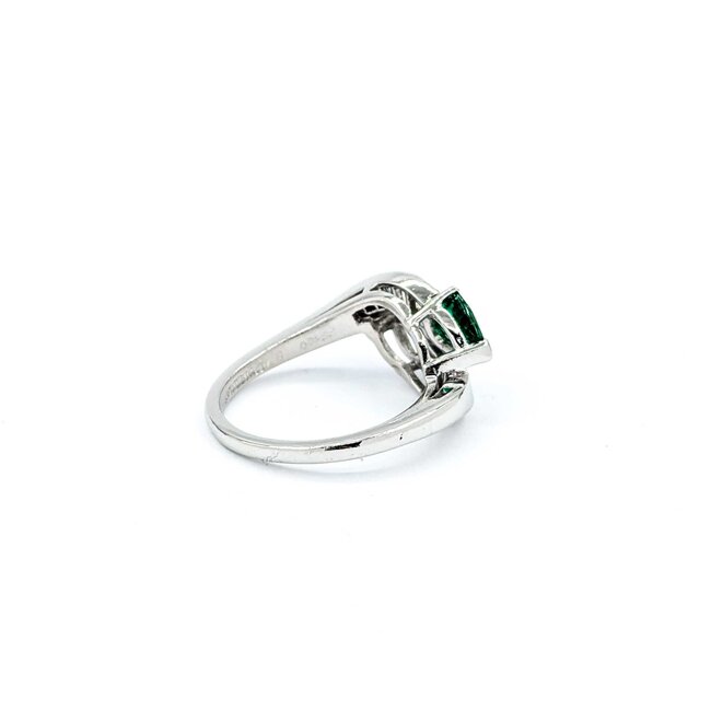 Ring Pear Shape Bi-Pass .84ctw Pear & Baguette Diamonds .50ct Emerald 900pt Sz6 6.05g 125030015