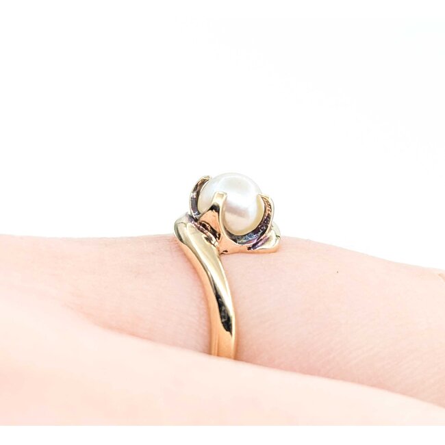 Ring Bi-Pass 5mm Pearl 10ky Sz3.5 1.56g 125030018