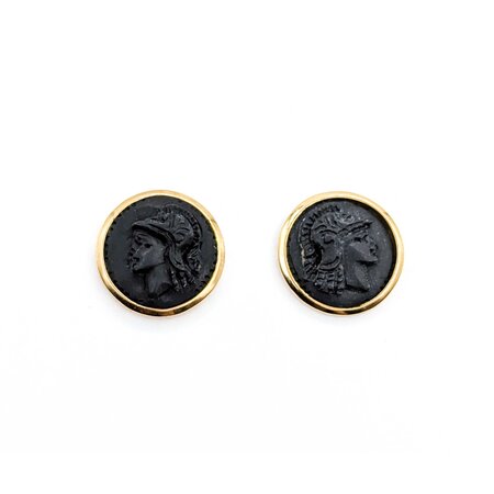 Earrings Carved Onyx 14ky 17mm 5.01g 225030118