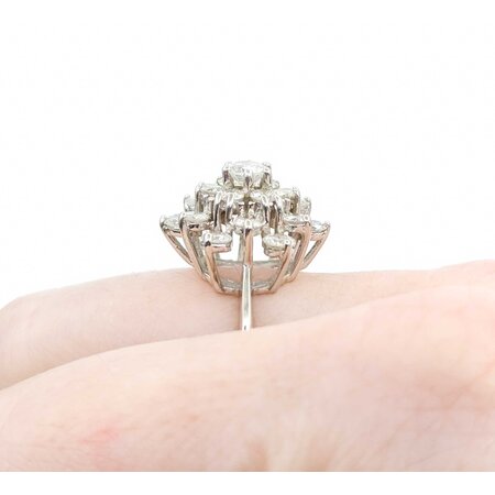 Ring Cluster 2.00ctw Round Diamonds 14kw 17x15.5 sz7.5 4.2g 225030140