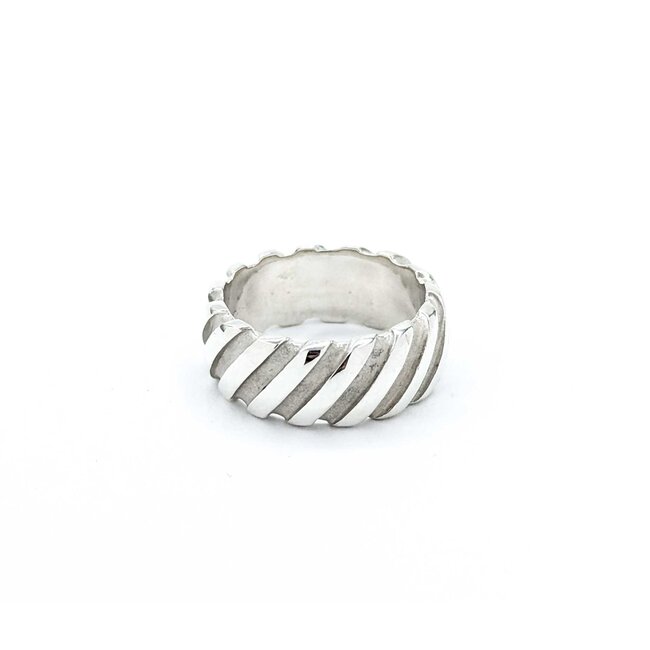 Ring Tiffany Grooved SS Sz7.5 7.78g 225030087