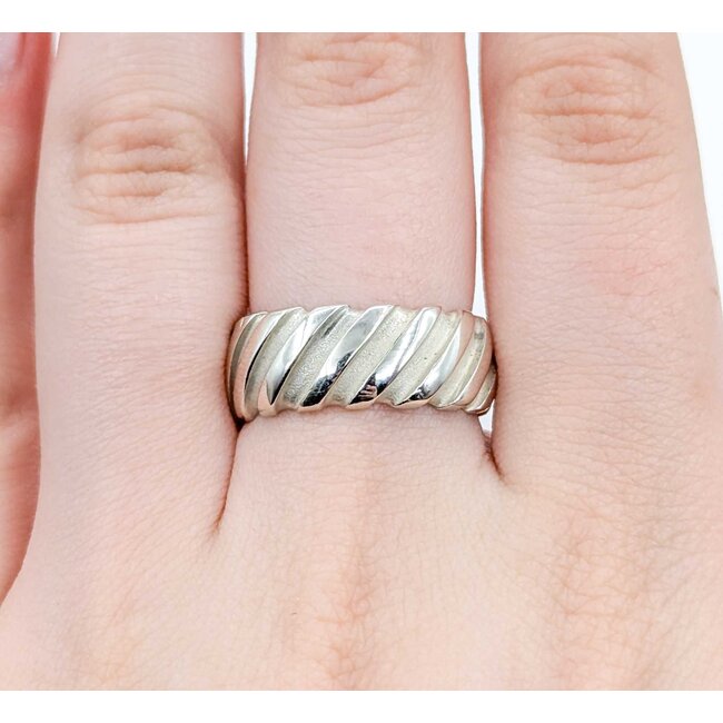 Ring Tiffany Grooved SS Sz7.5 7.78g 225030087