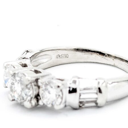 Ring 1.37ctw Round/Baguette Diamonds 950pt sz5.25 225030109