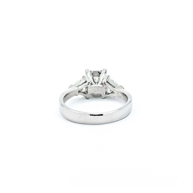 Ring Engagement GIA: 15627488 1.53ct Princess Diamond .66ctw Trillion Diamond Platinum Sz7 7.7g 225030044