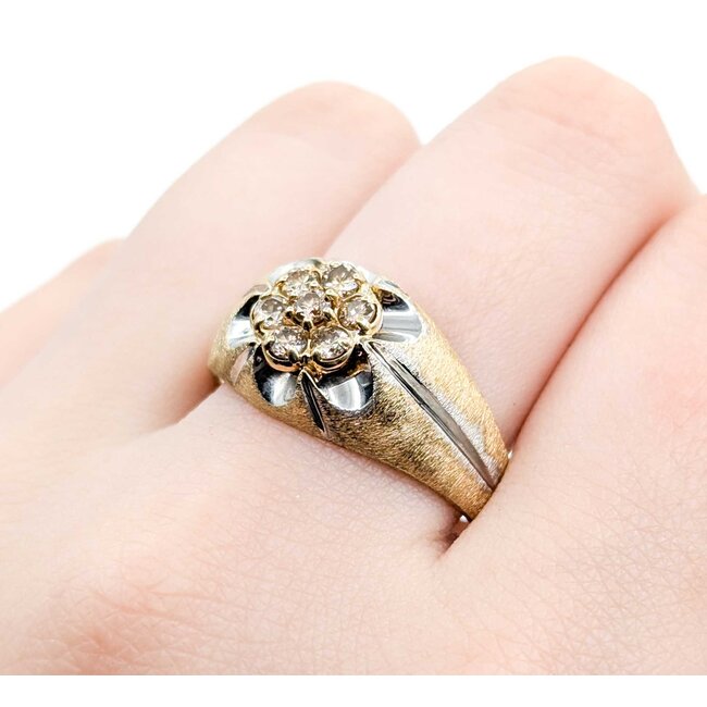 Ring 7-Stone Cluster .33ctw Round Diamonds 10ky Sz12 4.17g 225030100
