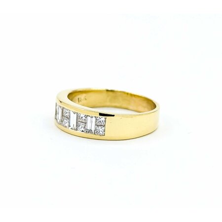 RIng 0.84ctw Princess/Baguette Diamonds 18ky sz9 6.78g 225030110