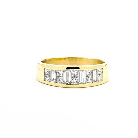 RIng 0.84ctw Princess/Baguette Diamonds 18ky sz9 6.78g 225030110