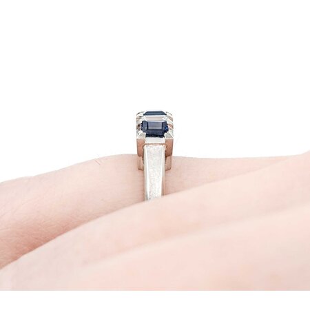 Ring 5-Stone 0.23ctw Baguette Diamonds .65ct Blue Sapphire 900pt 4.7mm sz6 5.07g 125030059