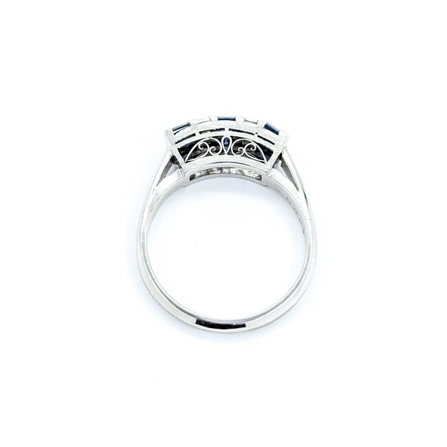 Ring 5-Stone 0.23ctw Baguette Diamonds .65ct Blue Sapphire 900pt 4.7mm sz6 5.07g 125030059