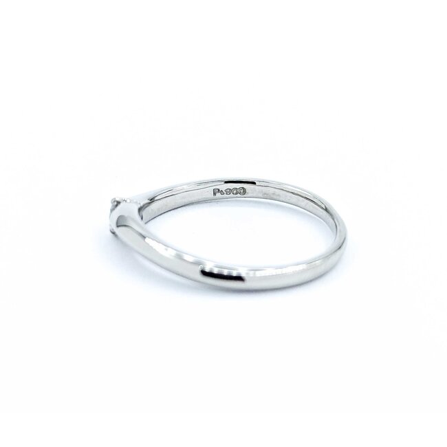 Ring Burnished 0.07ct Round Diamonds 900pt 2.6mm sz5 2.6g 125030060