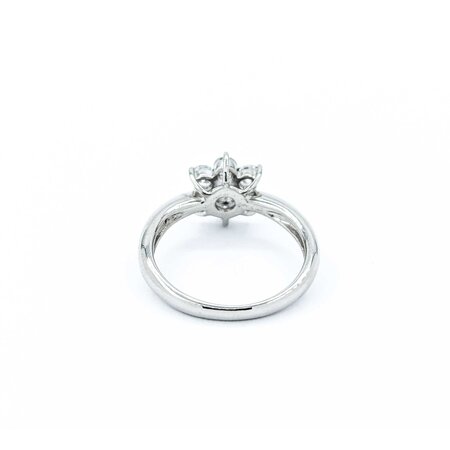 Ring 7-Stone Flower 0.50ctw Round Diamonds 900pt 9x8mm sz6.5 3.71g 125030072