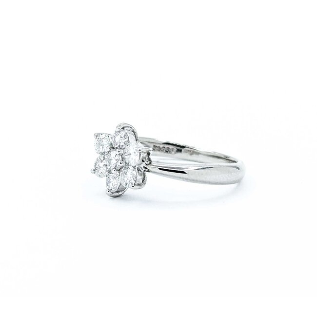 Ring 7-Stone Flower 0.50ctw Round Diamonds 900pt 9x8mm sz6.5 3.71g 125030072
