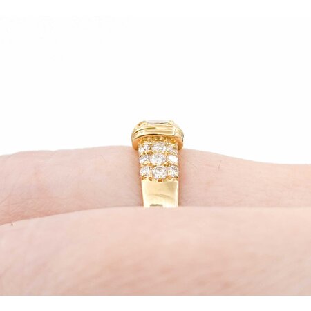 Ring Pave .35ct Round Diamond .40ctw Accent Diamonds 18ky sz6.75 3.33g 125030057